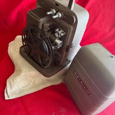 Vintage Reel projector Bell and Howell