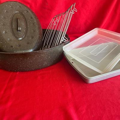 Roasting pan with lid along with great along with cake pan with lid