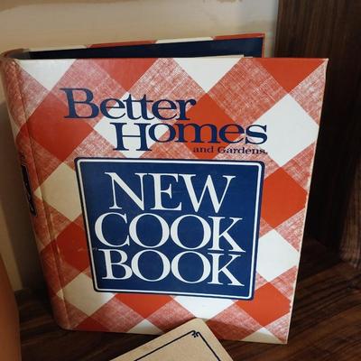 COOK BOOKS