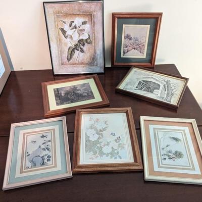 Assortment Of Pictures Wall Decor