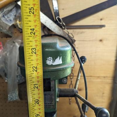 Central Machinery Model 897 Table Drill (B)