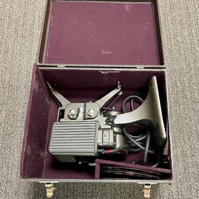 Vintage Kodascope Eight Model 70-A 8MM Film Projector and Case