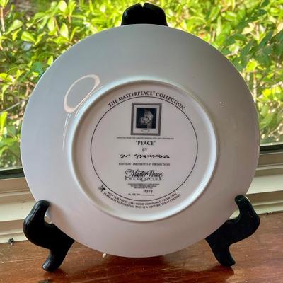 Masterpiece collection “peace” plate