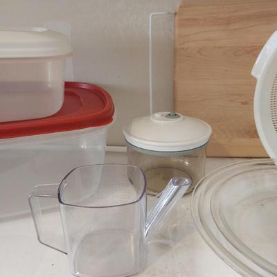 PLASTIC FOOD CONTAINERS-STRAINER-CHOPPER AND MORE