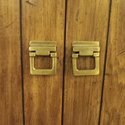 DREXEL WOODBRIAR MID-CENTURY LOCKING BAR CABINET