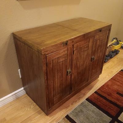 DREXEL WOODBRIAR MID-CENTURY SLIDE-TOP SERVER BUFFET