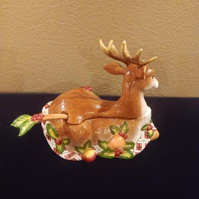 UNIQUE NORITAKE REINDEER SOUP TUREEN WITH LADLE, HOLIDAY CANDLE & MULLING SPICE BALL
