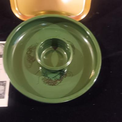 COLORADO EARTHWARE CLAY CHIP AND DIP PLUS KENSINGTON SERVING TRAY