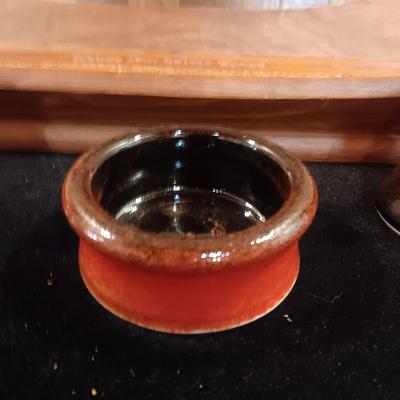 LOUIS MULCAHY SHAKERS HANDMADE IN IRELAND, CARVED WOODEN BREAD TRAY AND LARGE SERVING TRAY