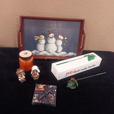 HOLIDAY ITEMS