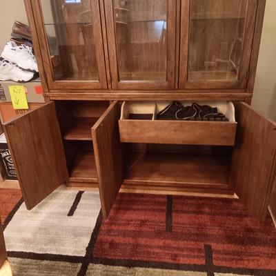 LIGHTED DREXEL WOODBRIAR MID-CENTURY HUTCH
