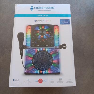 SINGING MACHINE CLASSIC SERIES