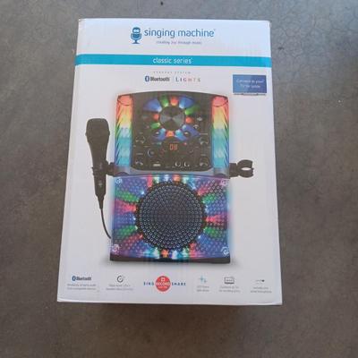 SINGING MACHINE CLASSIC SERIES