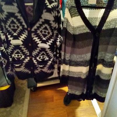 Design cardigan and striped cardigan sweater