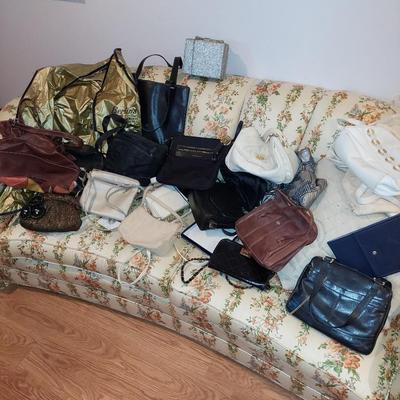 Purses lot