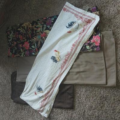 TABLE LINENS
