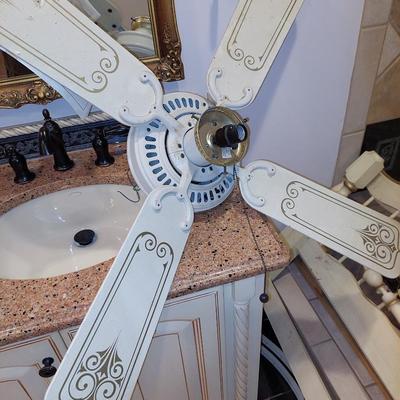 Hunter 4 blade ceiling fan