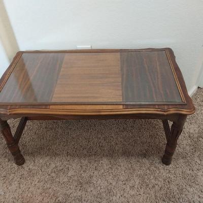 SMALL COFFEE TABLE