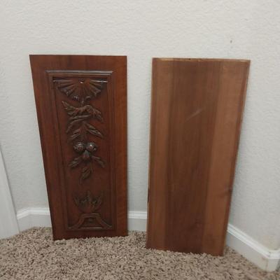 WOODEN HANGING PANELS