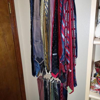 Vintage tie lot