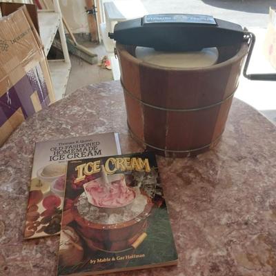 ICECREAM MAKER