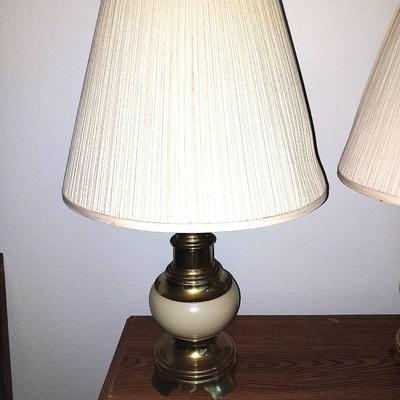 TWO MATCHING TABLE LAMPS