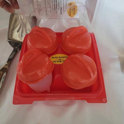 Vegetable Choppers, Graters, and More Kitchen Gadgets (K-CE)