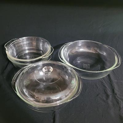 Large Assortment of Pyrex and Fire King Bakeware and More (K-CE)