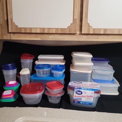 Large Assortment of Food Storage Containers (K-CE)