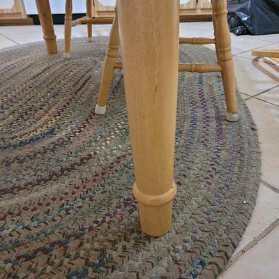 Wooden Kitchen Table with Leaf and Four Chairs (K-CE)