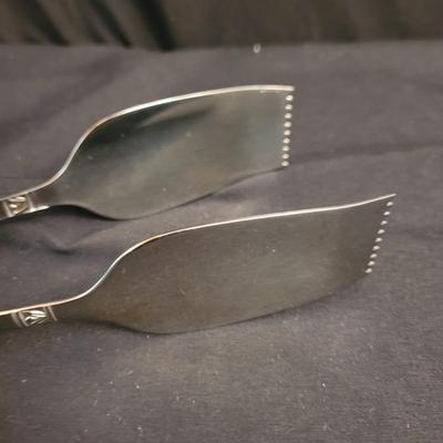 Reed and Barton 'Evergreen' Pattern Flatware Set (L-CE)