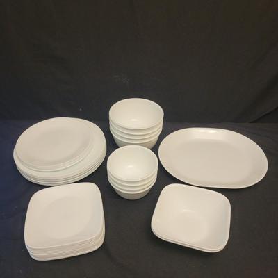 Corelle Dishware (L-CE)