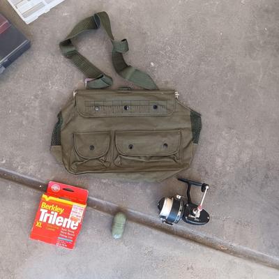 CANVAS CREEL, GARCIA 3000 REEL, SNAKE KIT AND FISHING LINE