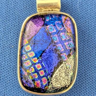 Sterling silver pendant with fused / Dichroic Glass