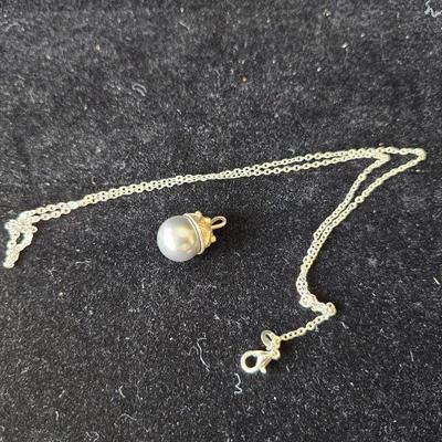 Grey-Silver Tahitian Pearl Necklace