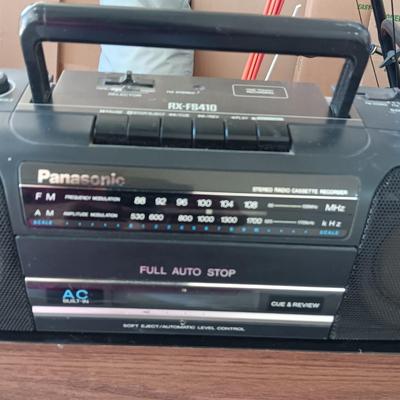 PANASONIC RX-FS410 AM/FM CASSETTE RADIO