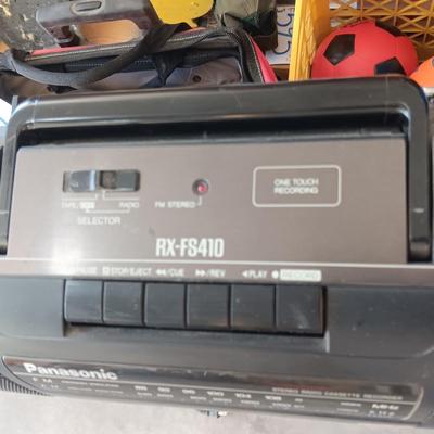 PANASONIC RX-FS410 AM/FM CASSETTE RADIO