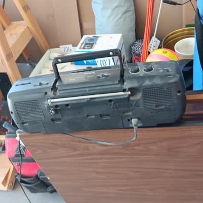PANASONIC RX-FS410 AM/FM CASSETTE RADIO