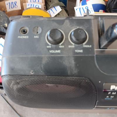 PANASONIC RX-FS410 AM/FM CASSETTE RADIO