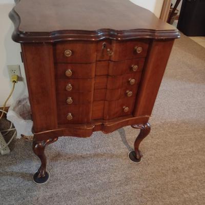 Vintage Mahogany Chippendale Design Silverware Cabinet with Flip Top and Multi-Drawer Storage
