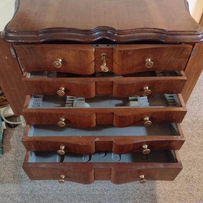 Vintage Mahogany Chippendale Design Silverware Cabinet with Flip Top and Multi-Drawer Storage