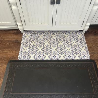 Lot of 2 Non-Slip Kitchen Rugs