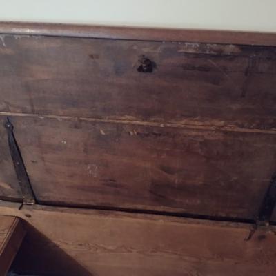 Primitive Early American Blanket Chest Solid Wood Single Slab Sides