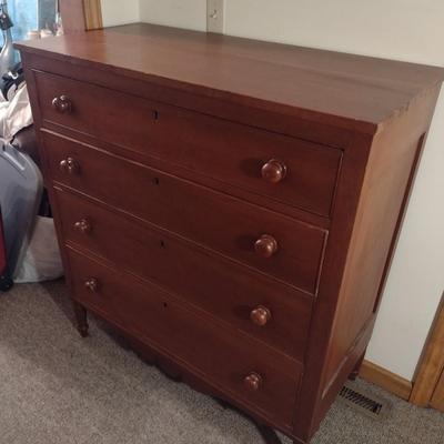 Antique Early American Chest of Drawers