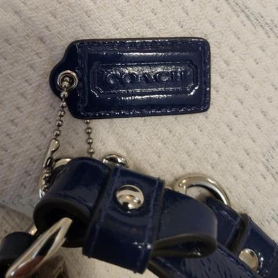 AUTHENTIC COACH PURSE