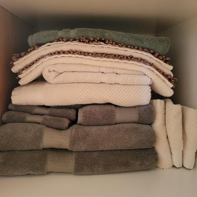 QUALITY TOWELS, WASH CLOTHES AND HAND TOWELS