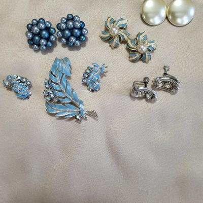 CLIP-ON EARRINGS AND BROOCH