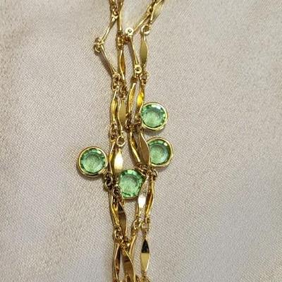 NICE COLLECTION OF COSTUME JEWELRY