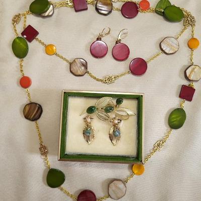 MATCHING NECKLACE AND EARRINGS AND MORE
