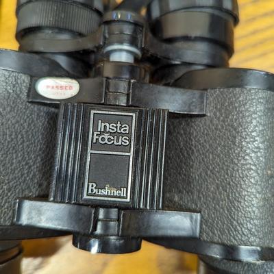 Insta Focus Bushnell Binoculars
